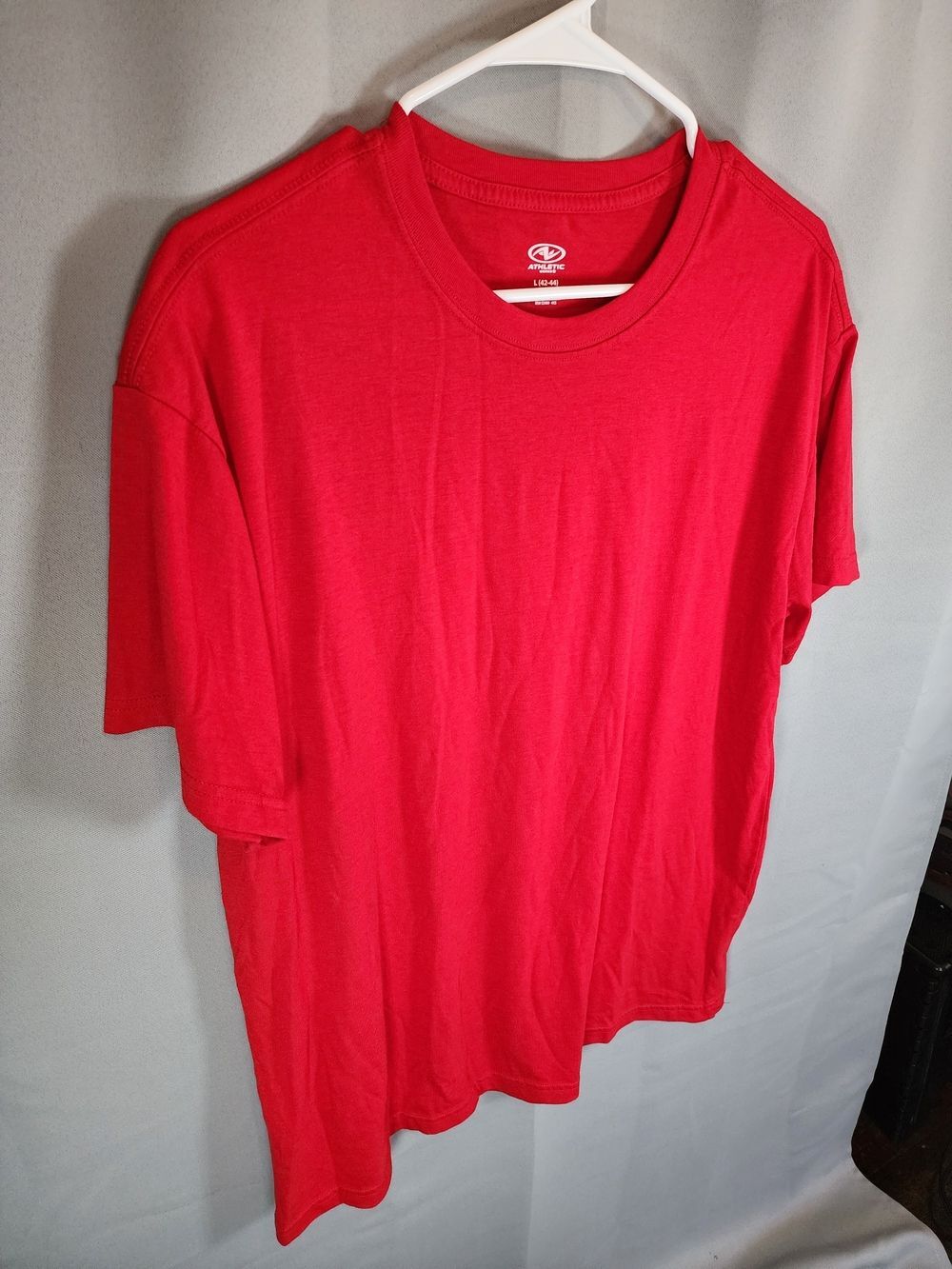 Athletic Works Bright Red Short Sleeve Crew T-Shirt